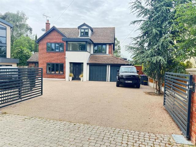 House for sale in Barling, Essex
