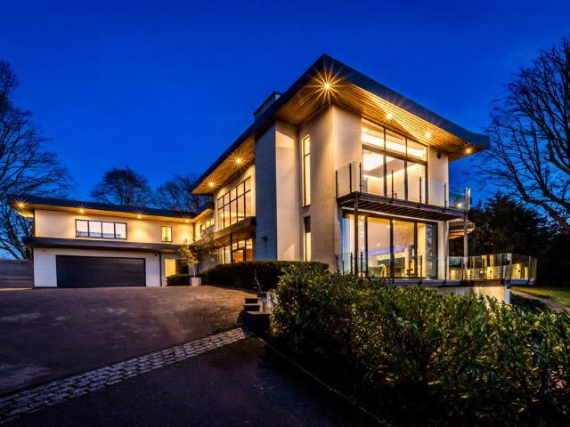 House for sale in Langton Green, Tunbridge Wells