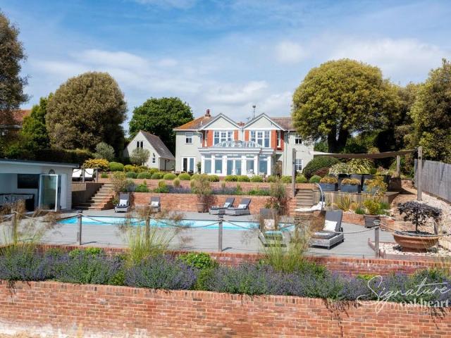 House for sale in Fordham Heath, Essex