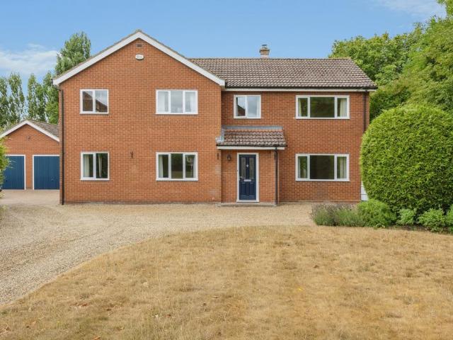 House for sale in East Tuddenham, Norfolk