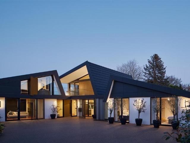 House for sale in Elmdon, West Midlands