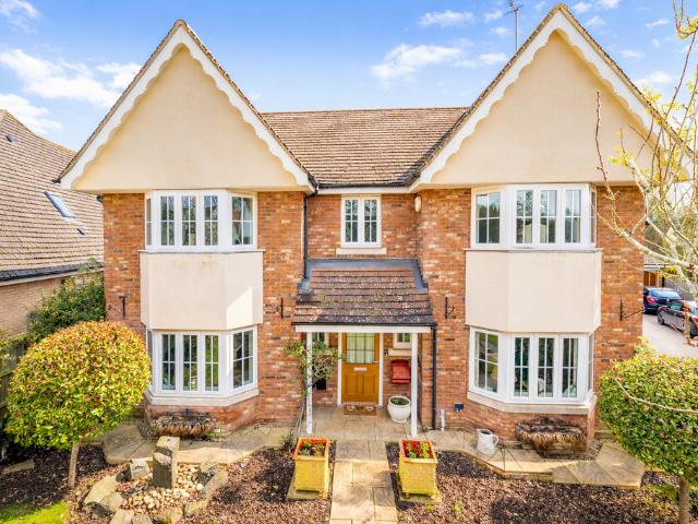 House for sale in Broadwater, Shephall