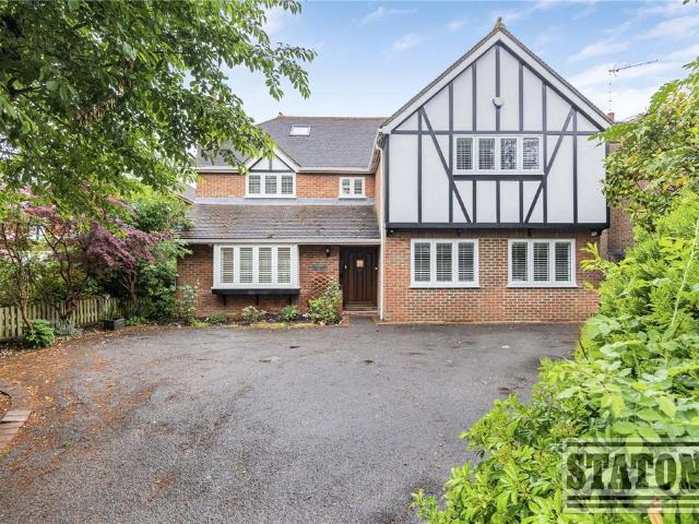House for sale in Potters Bar, Hertfordshire