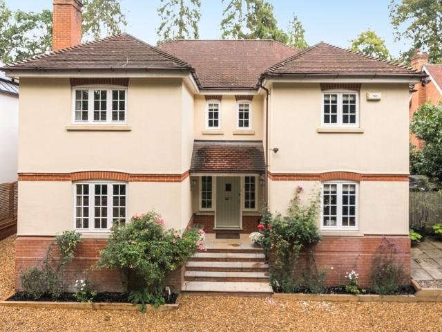 House for sale in Shiplake, Berrick Salome