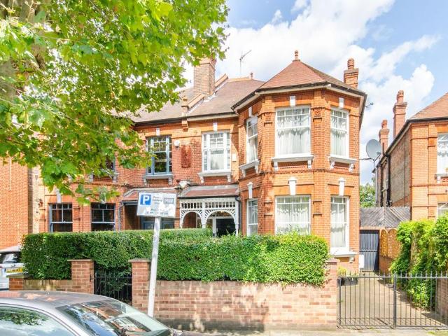 House for sale in Mapesbury, Greater London