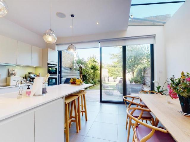 House for sale in Putney, Greater London