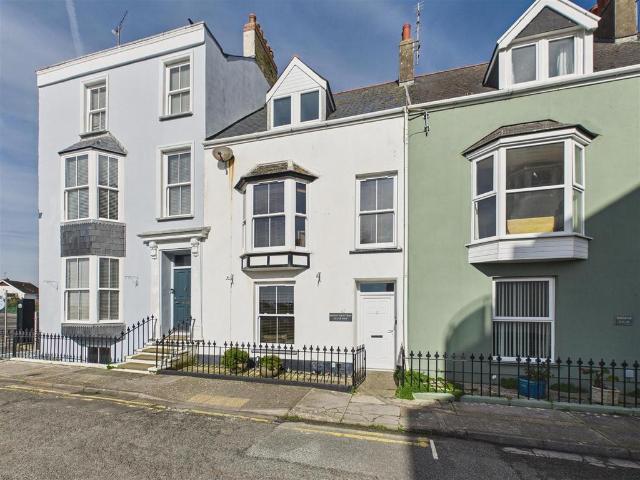 House for sale in Tenby, Wales