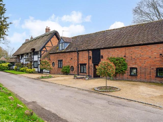 House for sale in Barford, Warwick