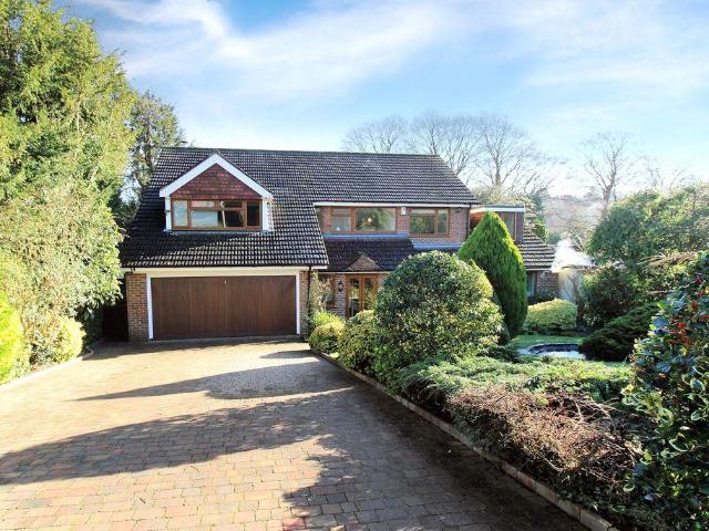House for sale in Red Hill, Surrey