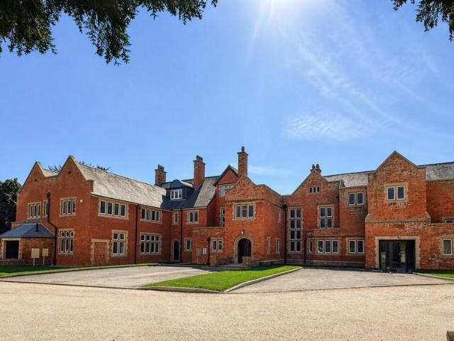 House for sale in Littleover, East Midlands
