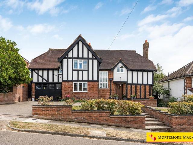 House for sale in Greater London