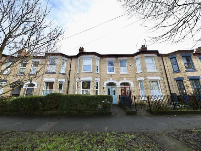 House for sale in Avenues, Hull