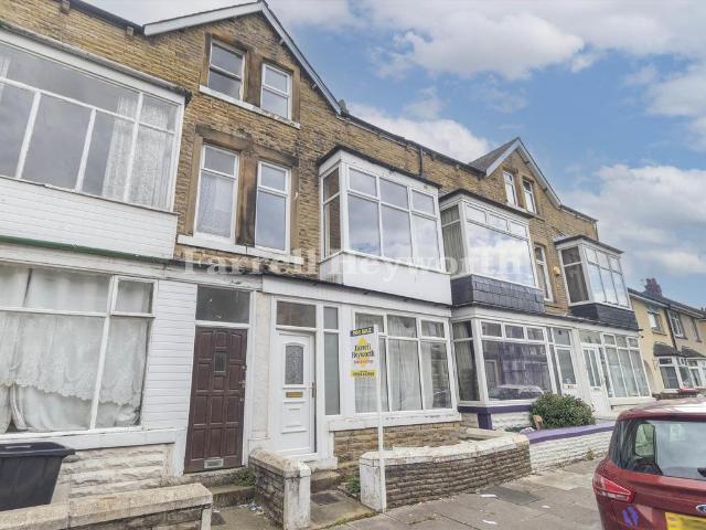 House for sale in Poulton-le-Sands, Bare