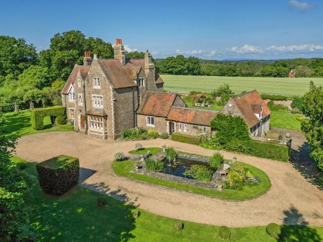 House for sale in Horsham, West Sussex