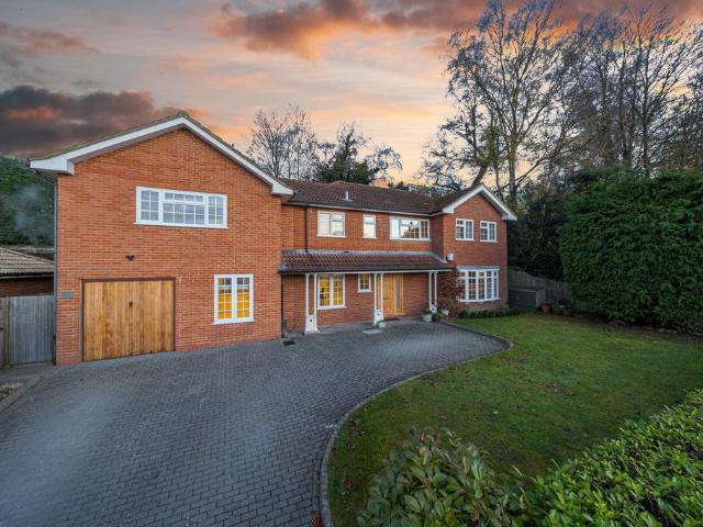 House for sale in St James, Sandown Park