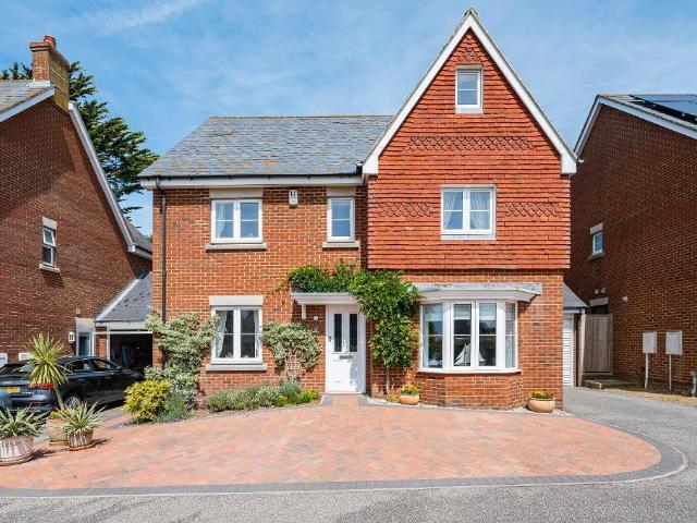 House for sale in Seaford, Iford