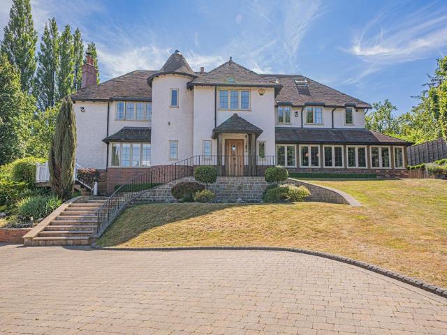 House for sale in Alderminster, Warwickshire