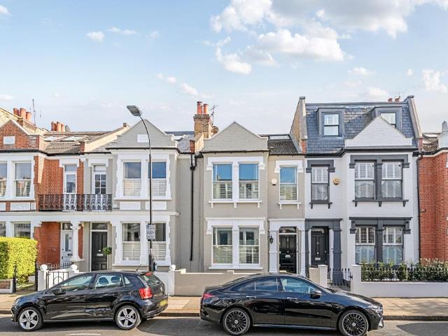 House for sale in Fulham, Greater London