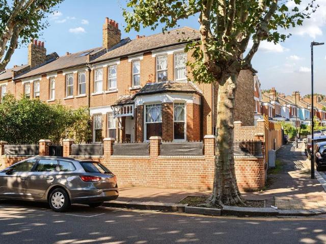 House for sale in Stroud Green, Isle Of Man