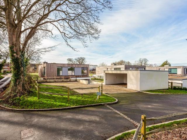 House for sale in Long Sutton, Hart