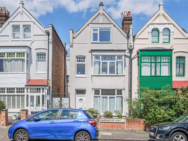 House for sale in Crouch End, Greater London