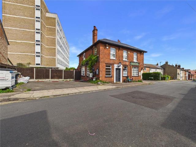House for sale in Fordham Heath, Essex