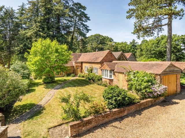 House for sale in Curdridge, Hampshire