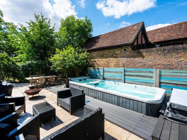 House for sale in Westborough, Surrey