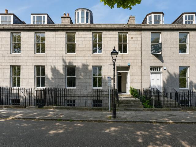 House for sale in City Centre, Ballindoch