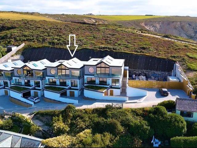 House for sale in Porthtowan, Cornwall