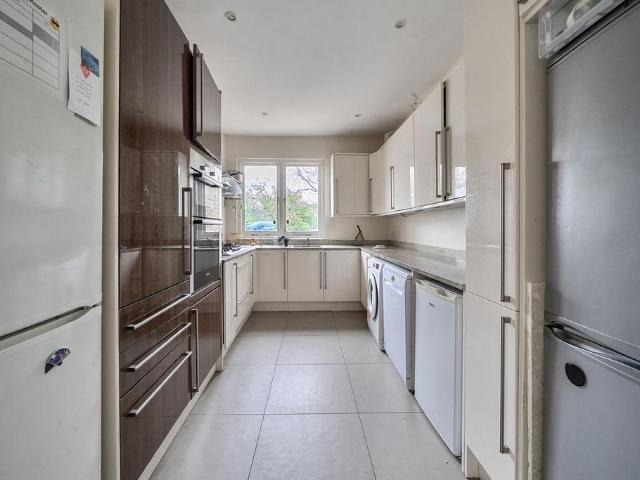 House for sale in London Borough of Ealing, Hanwell