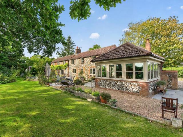 House for sale in Comers, Norfolk