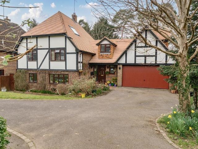 House for sale in Wrecclesham, Fole