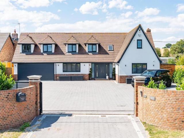 House for sale in Chelmsford, Essex
