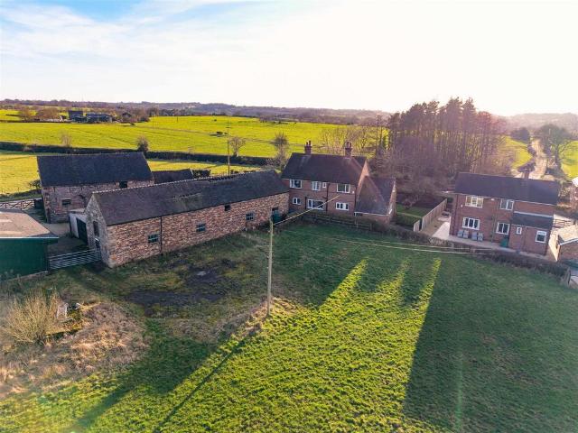 House for sale in Kingsley Moor, Staffordshire