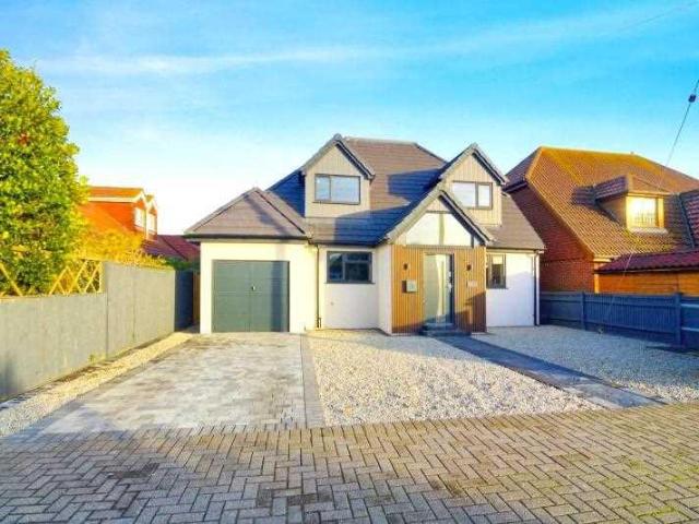 House for sale in Folkestone, Kent