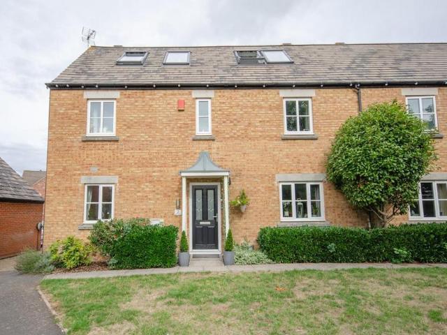 House for sale in Stoke Gifford, South Gloucestershire
