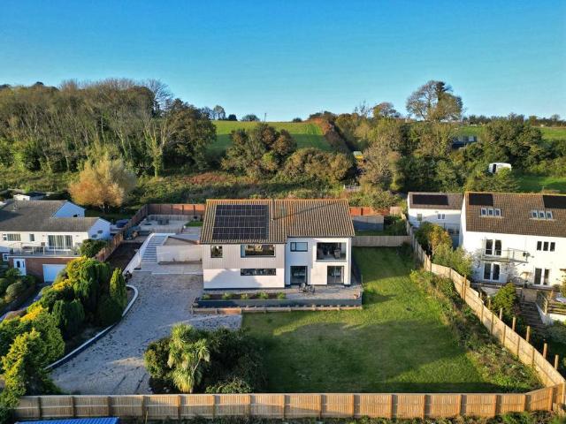 House for sale in Holcombe Down, Bridford