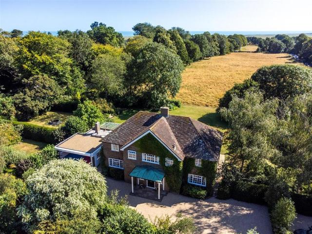 House for sale in Heathlands, East Sussex