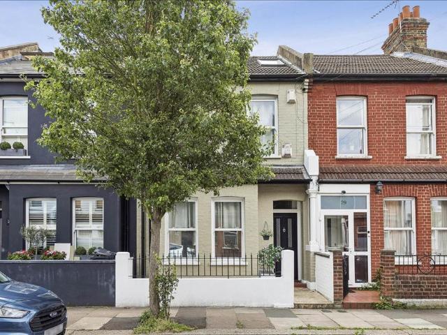 House for sale in Hammersmith, Greater London