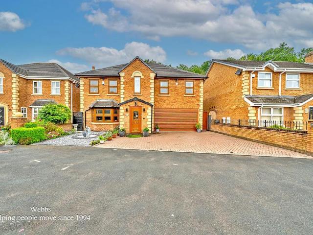 House for sale in Landywood, Great Chatwell