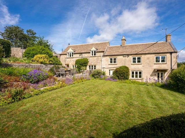 House for sale in Fossebridge, Gloucestershire