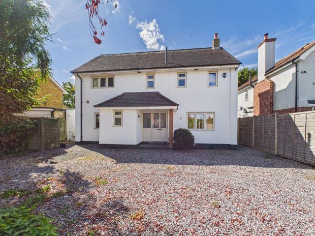 House for sale in Red Hill, Surrey