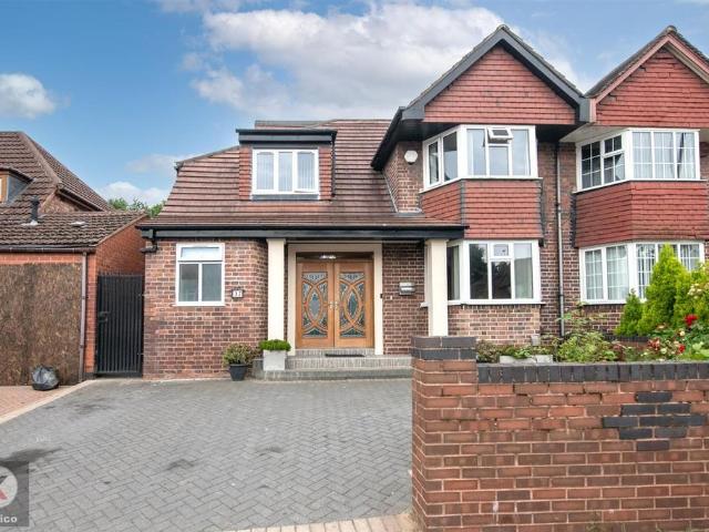 House for sale in Wake Green, West Midlands