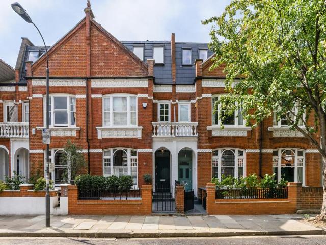 House for sale in Fulham, Greater London