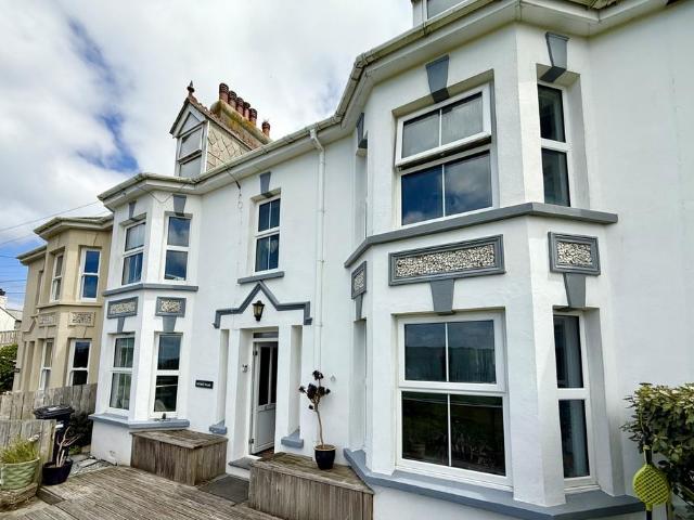 House for sale in Tintagel, Cornwall