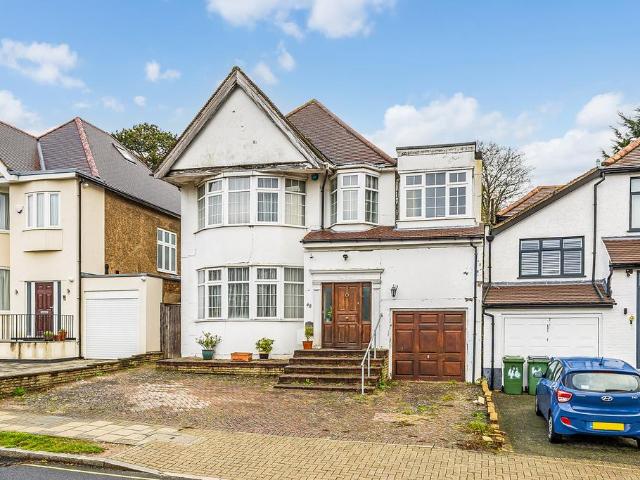 House for sale in Greater London