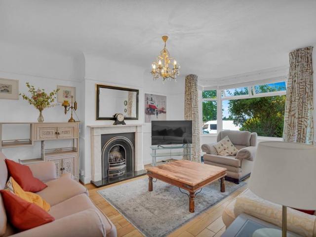 House for sale in London Borough of Croydon, Upper Norwood