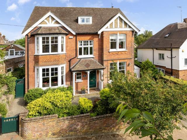 House for sale in Nevill Park, Sandown Park