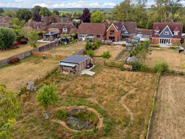 House for sale in Whiteparish, Wiltshire
